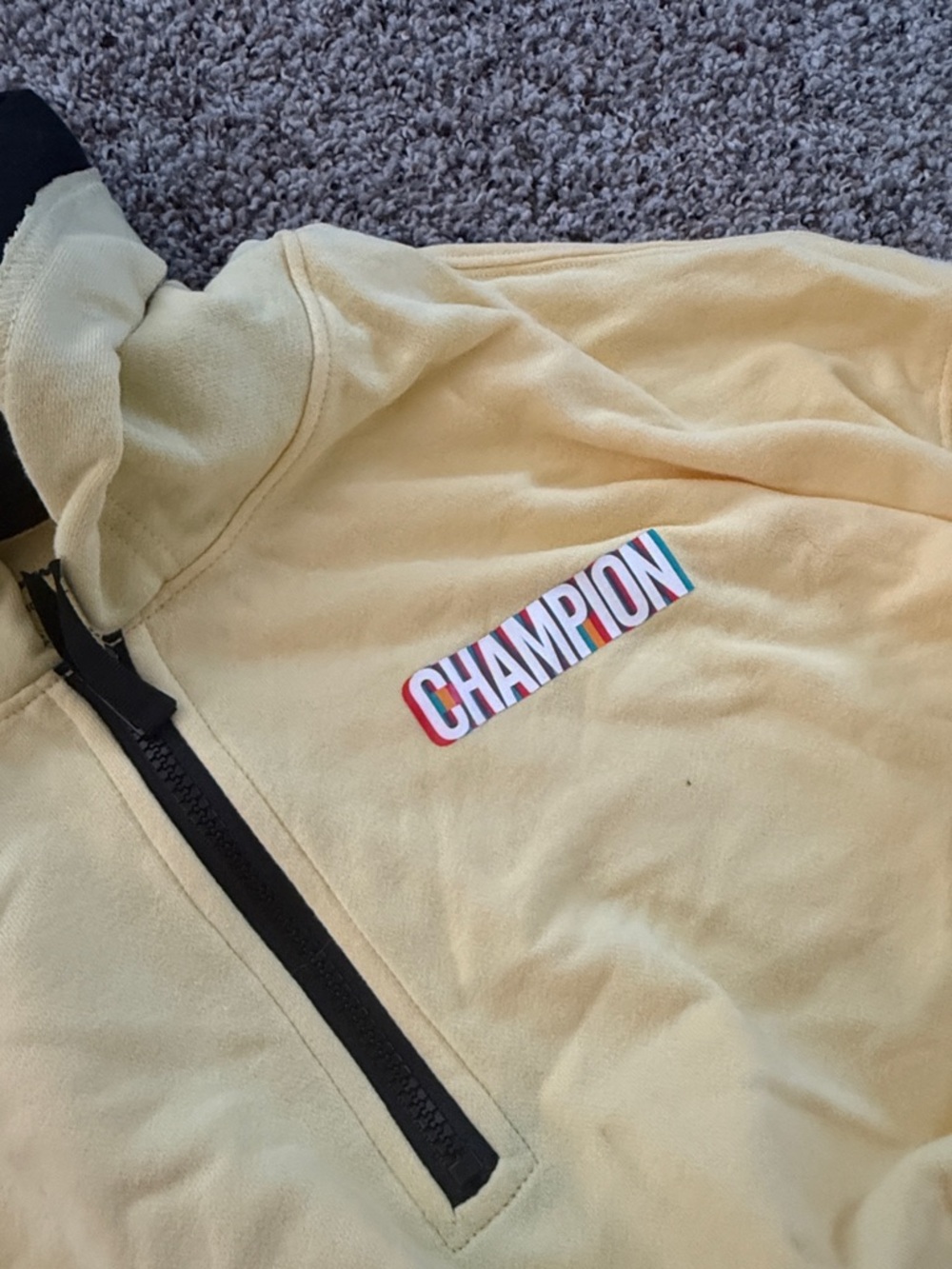 Brand new with tags💛Champion Light Yellow HalfZip Hoodie with Black Hood Lining - Picture 3 of 3